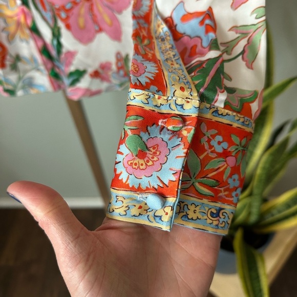 Misa Los Angeles | Roya Blouse in Casablanca Border Mix - Picture 6 of 9